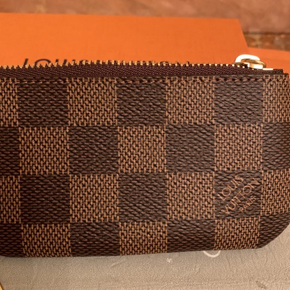Brand New!! Authentic Louis Vuitton Damier Ebene CanvasCoin Pochette/ Key Pouch. - Picture 5 of 14